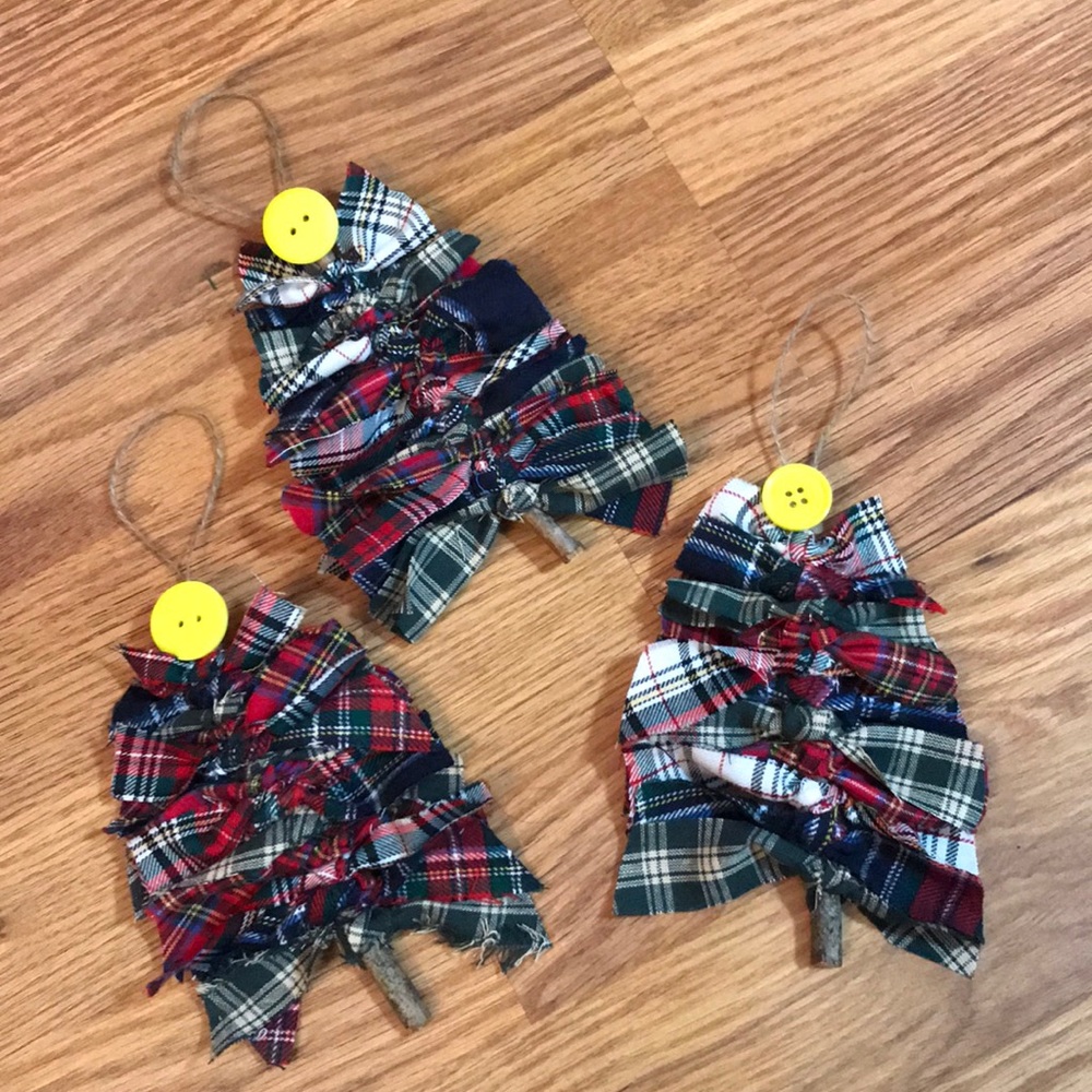 RUSTIC HANDMADE CHRISTMAS ORNAMENTS!